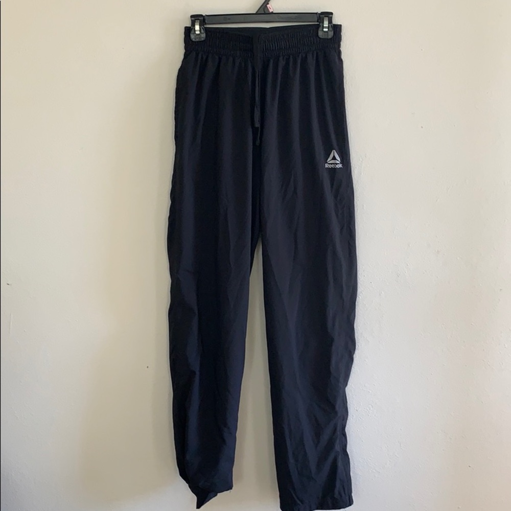 Men’s Small Reebok pants.